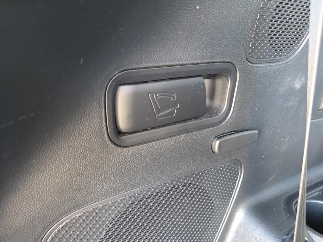 2017 Hyundai Santa Fe XL Ultimate Awd - Photo #28