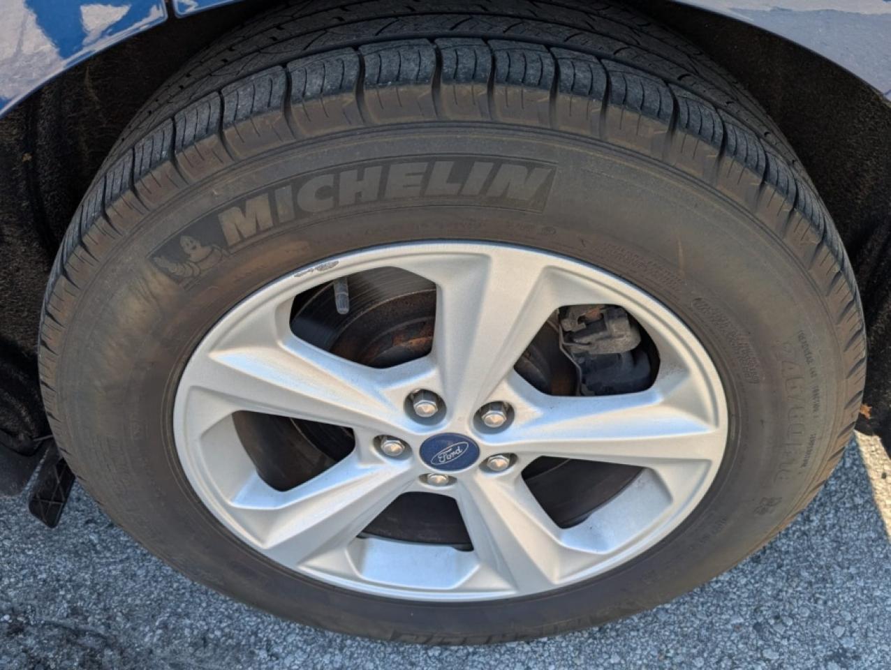 2021 Ford Edge SE / AWD / CARPLAY / LOW MILAGE / REVERSE CAMERA - Photo #19