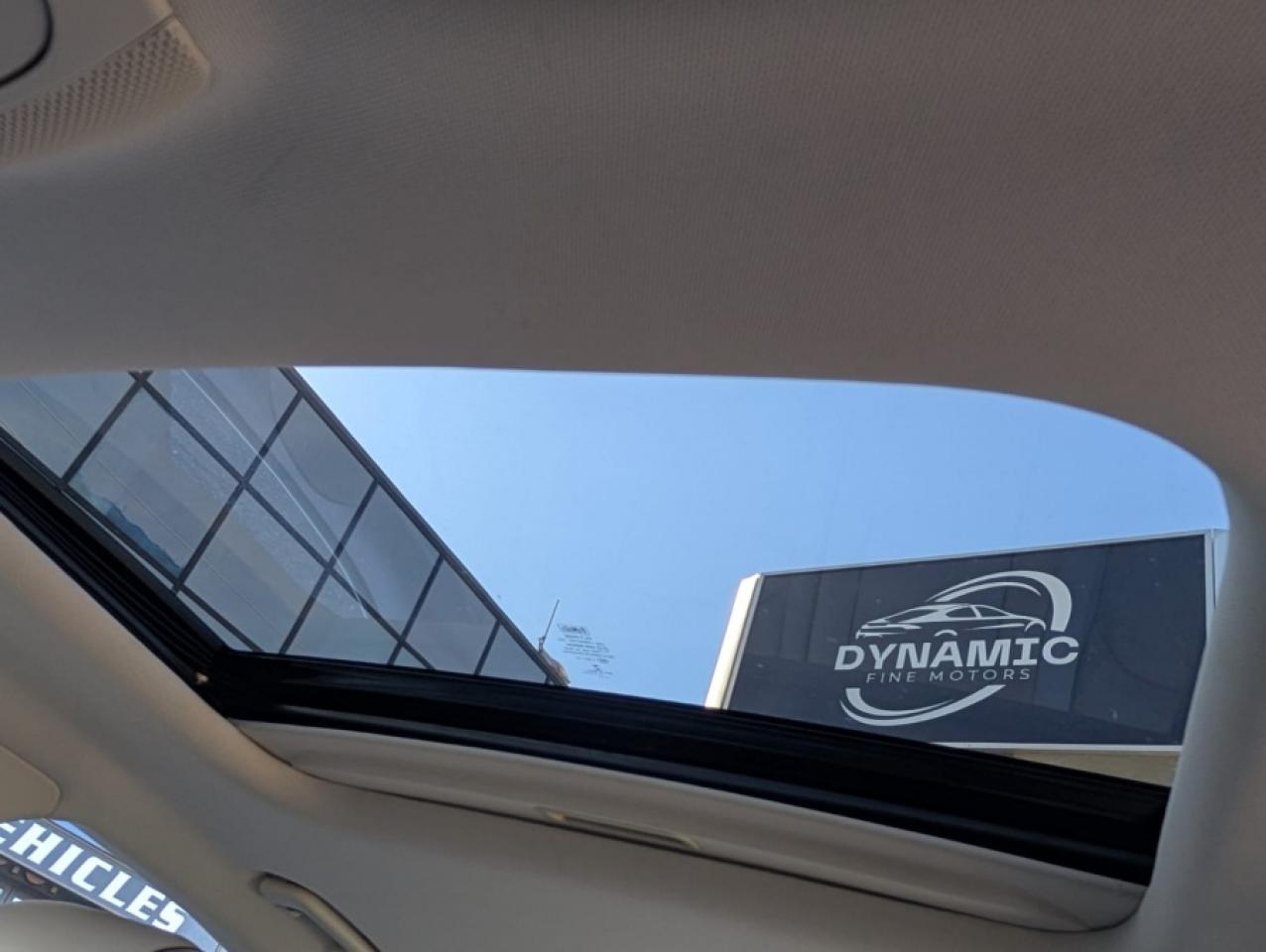 2018 Ford Fusion PLATINUM / AWD / SUNROOF / NAVIGATION - Photo #10