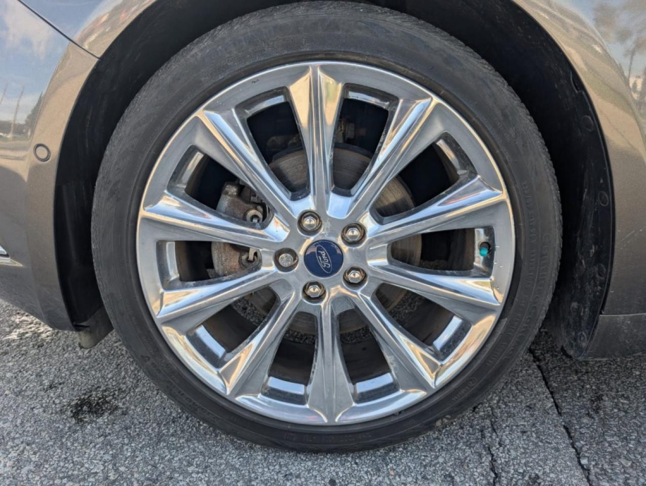 2018 Ford Fusion PLATINUM / AWD / SUNROOF / NAVIGATION - Photo #13