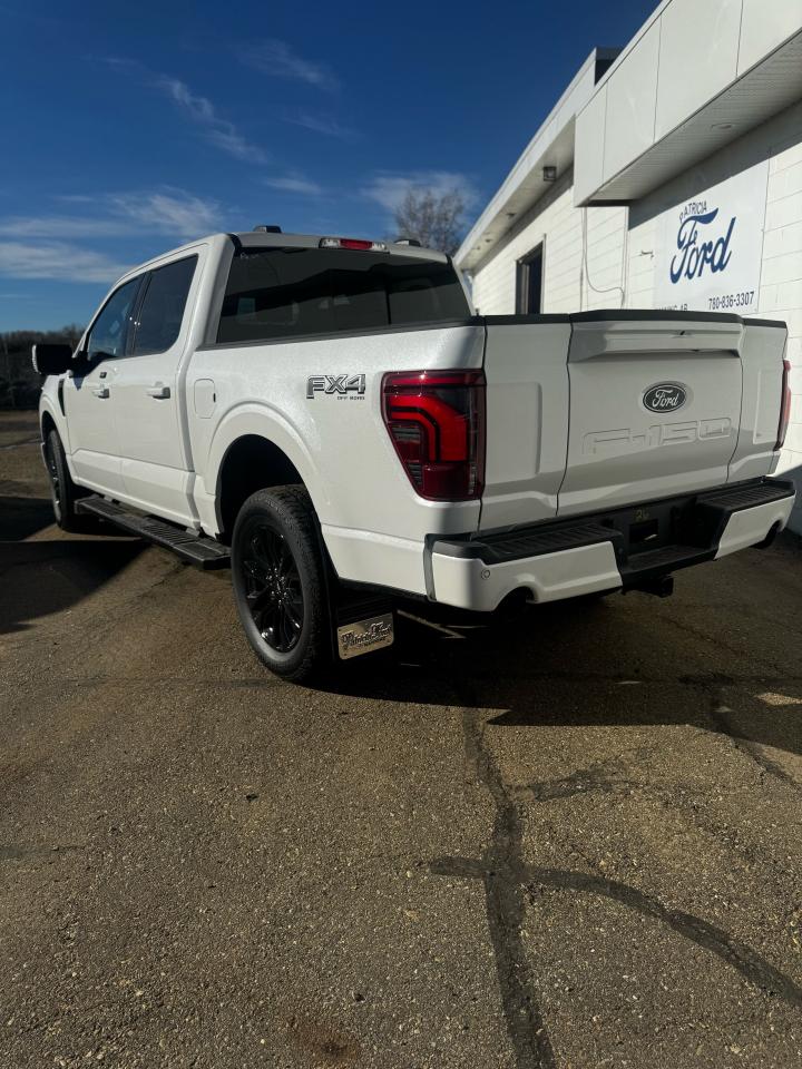 2025 Ford F-150 Lariat Photo