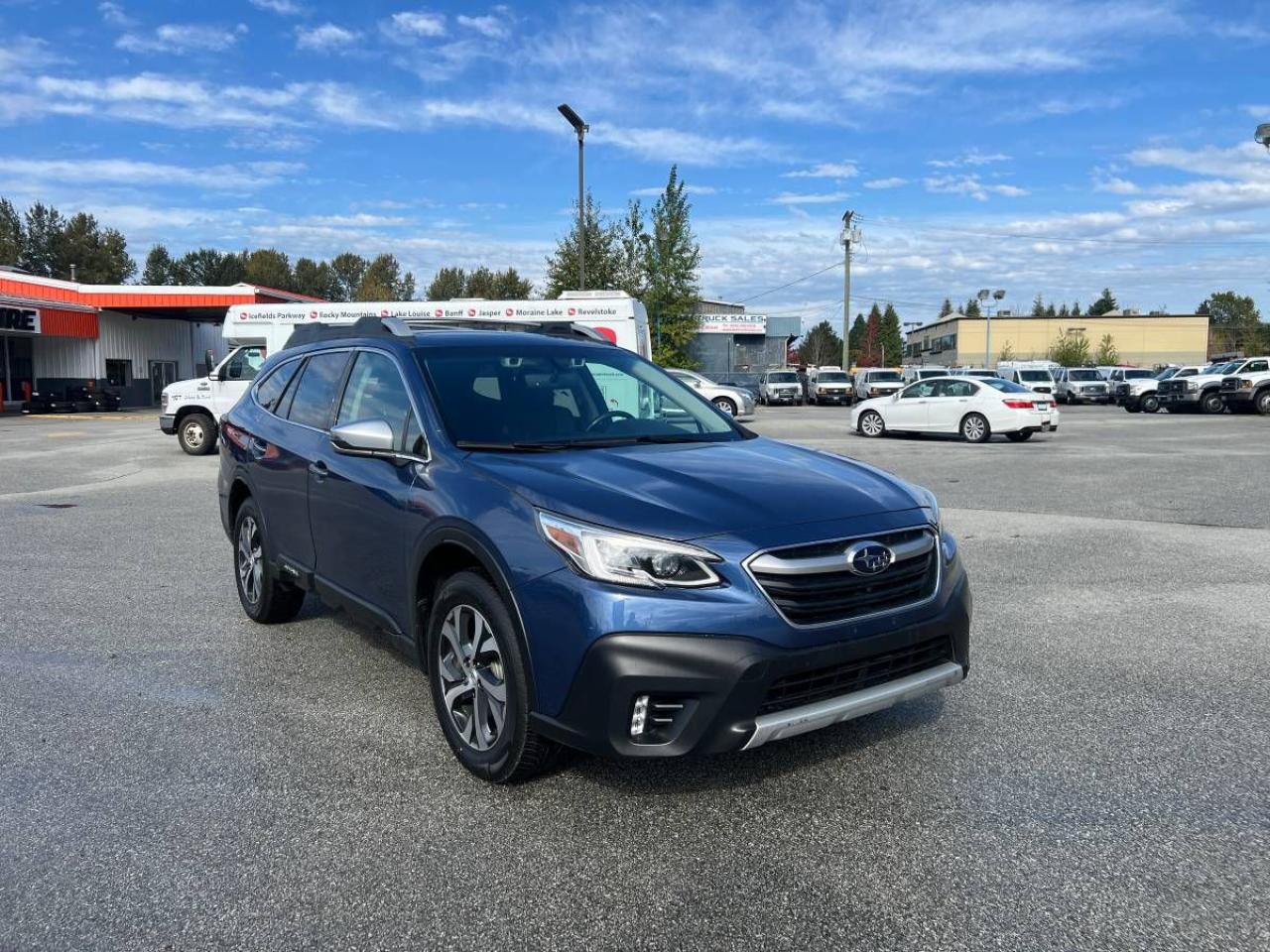 2020 Subaru Outback 2.5i Premier - Photo #2