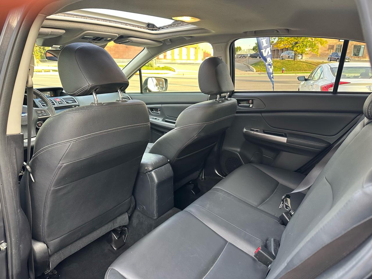 2015 Subaru XV Crosstrek 2.0i w/Limited/Tech Pkg - Photo #10