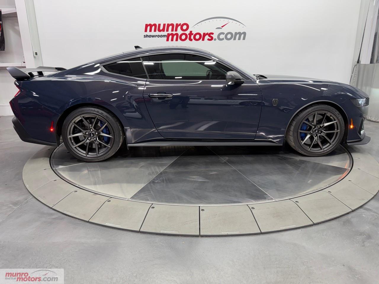 2024 Ford Mustang Dark Horse Fastback Photo