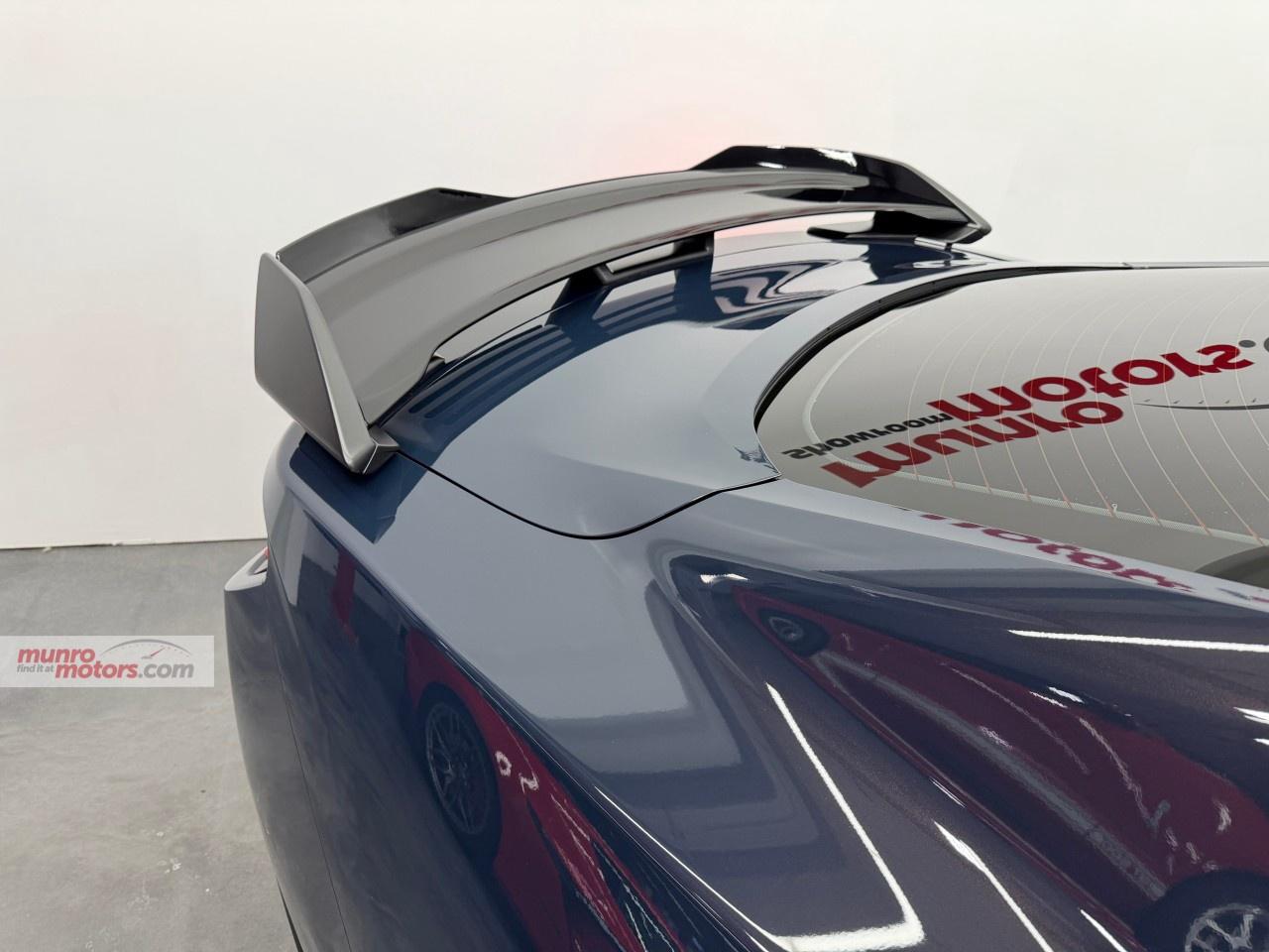 2024 Ford Mustang Dark Horse Fastback Photo