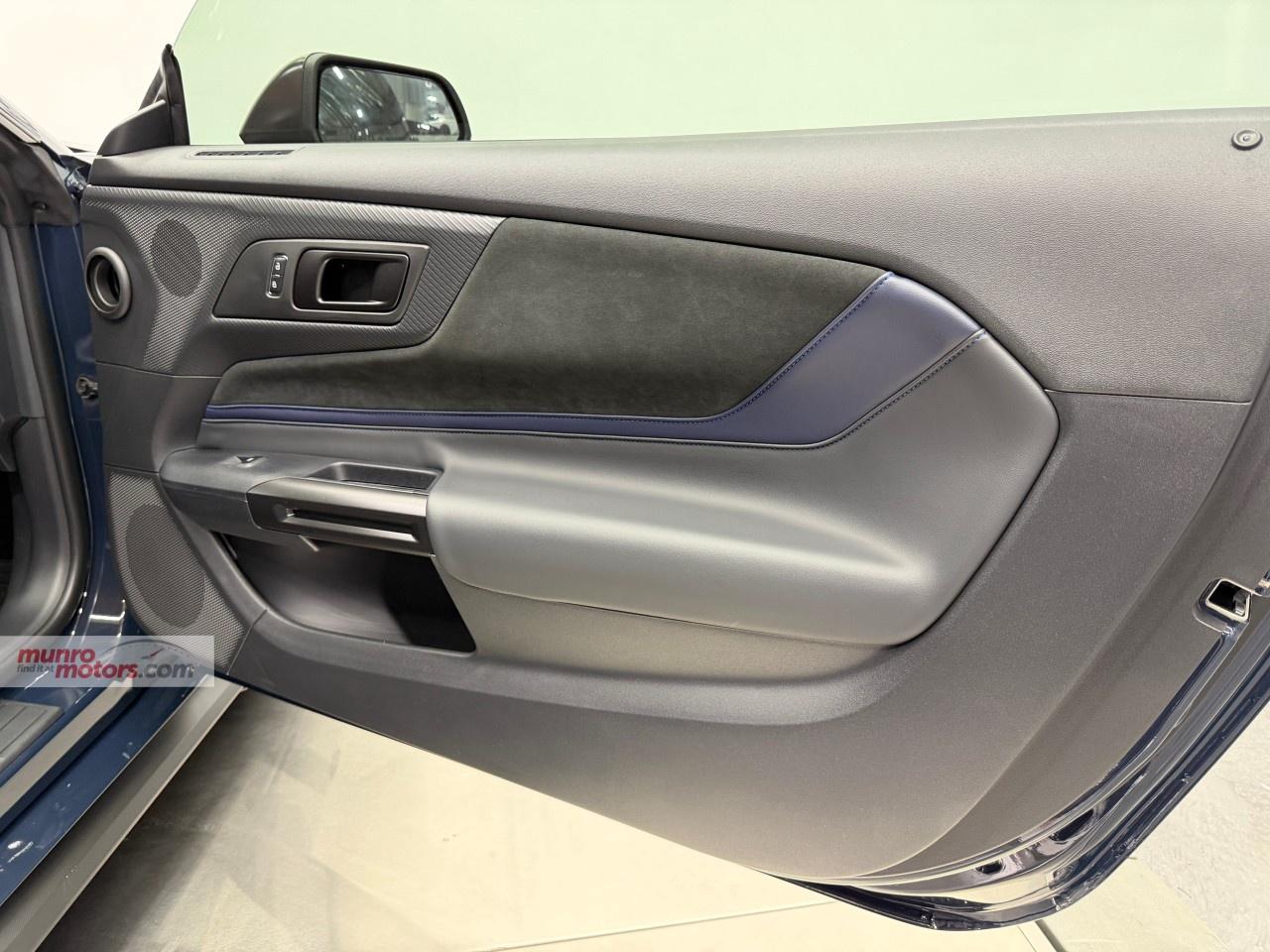 2024 Ford Mustang Dark Horse Fastback Photo