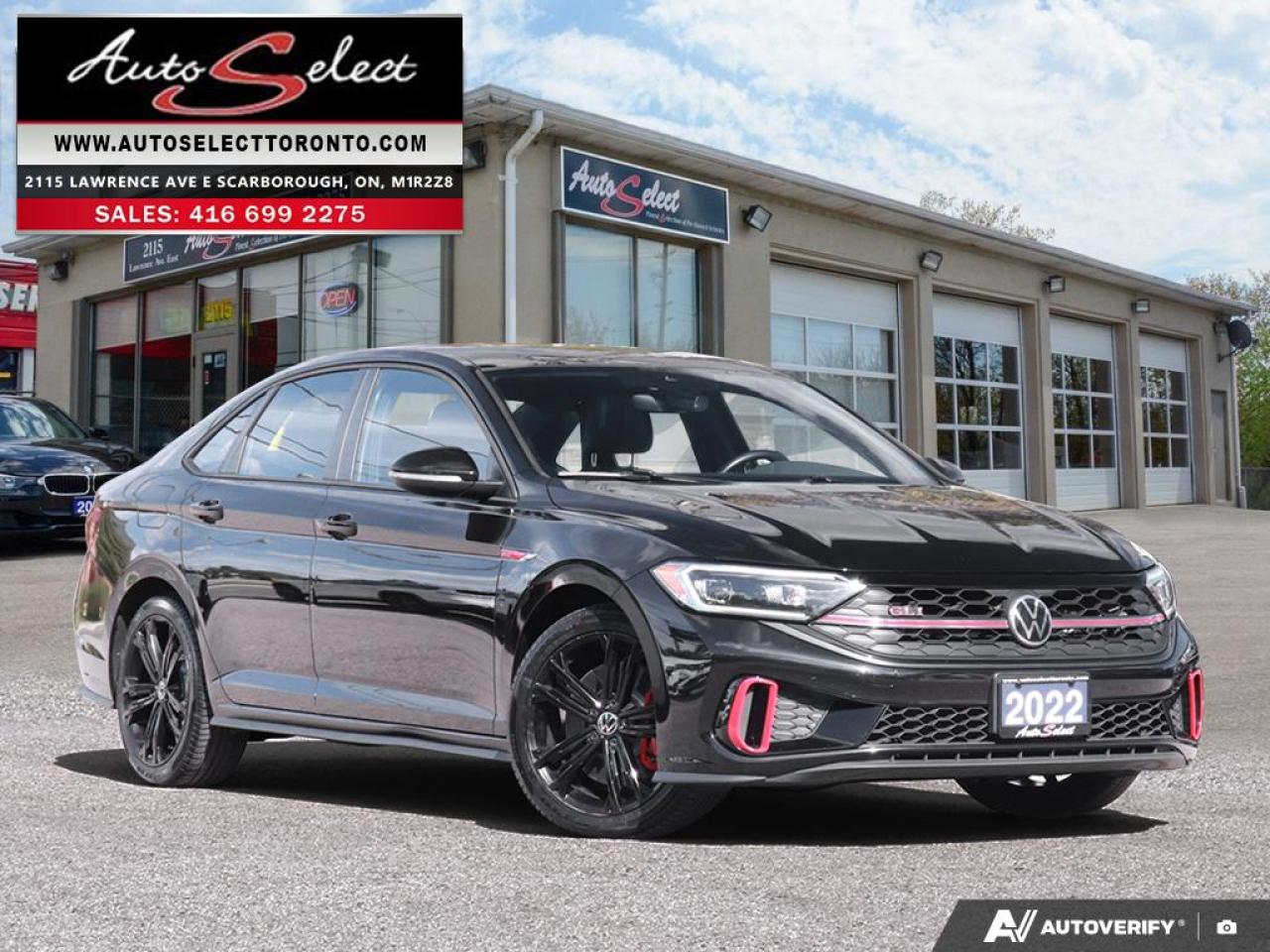 2022 Volkswagen Jetta GLI GLI Leather - Sunroof - Carplay - Clean Carfax Photo0