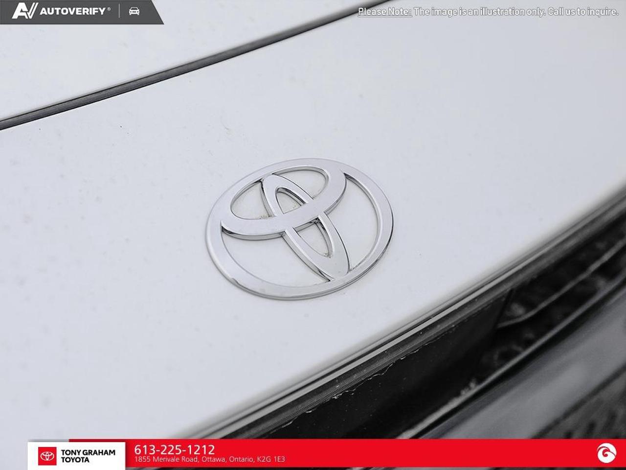 2026 Toyota Crown Platinum Photo