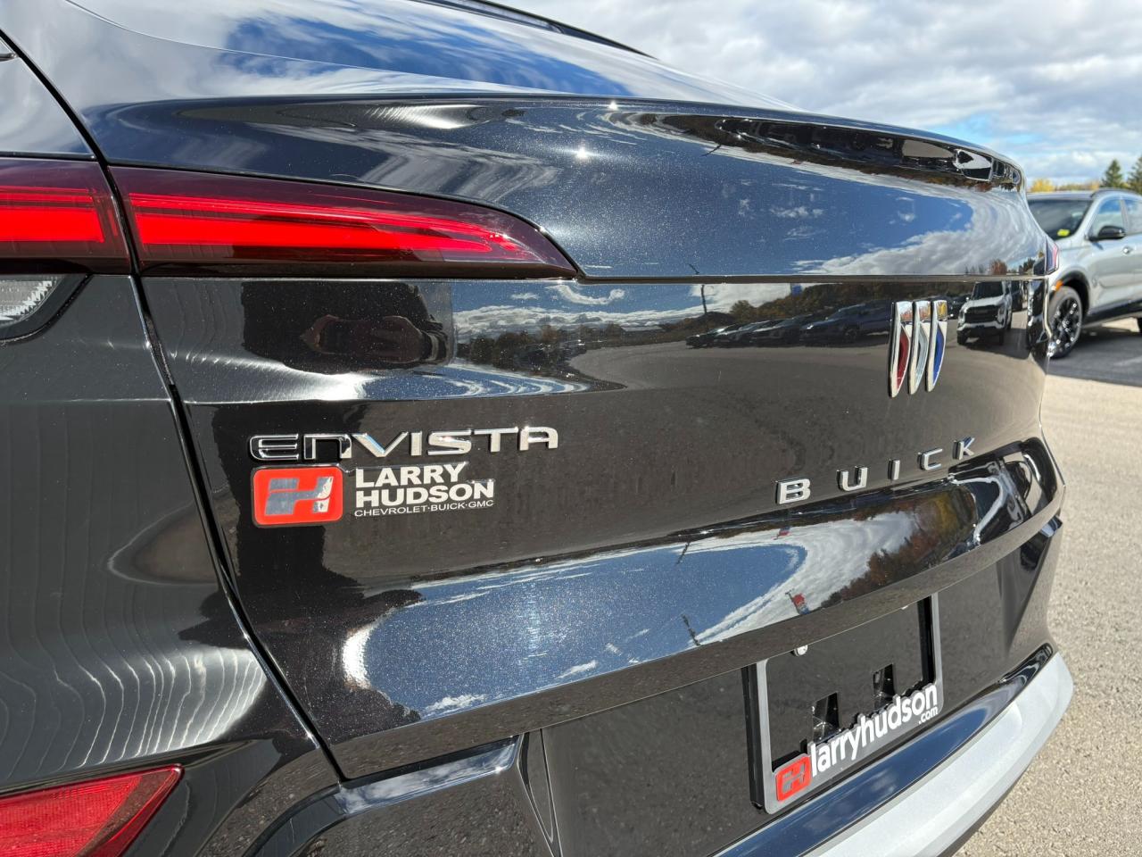 2024 Buick Envista Sport Touring One Owner | Convenience Package | 18" Wheels Photo