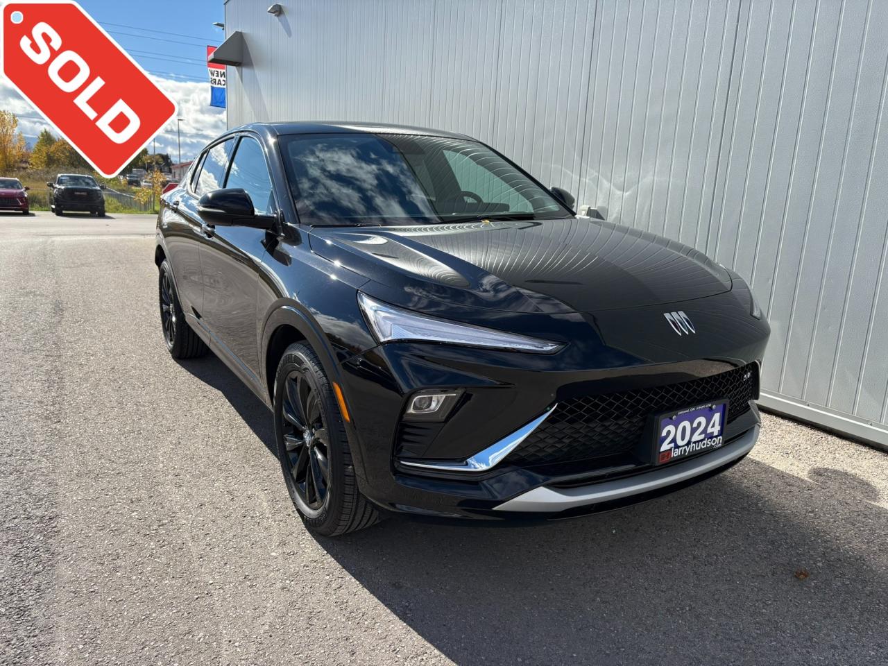 One Owner! This Buick Envista Sport Touring FWD Features a Ecotec 1.2L Turbo Engine, 6-Speed Automatic Transmission, Ebony Twilight Metallic Exterior, Ebony Interior With Santorini Blue Accents, Heated Front Seats, 8-Way Power Driver Seat, Rear 60/40 Split-Bench Folding Seat, 4-Way Manual Passenger Seat, Keyless Open, Keyless Start, Remote Vehicle Starter System, Buick Driver Confidence Package, Advanced Safety Package, HD Rear Vision Camera, Forward Collision Alert, Lane Keep Assist with Lane Departure Warning, Intellibeam, Following Distance Indicator, Rear Cross Traffic Alert, Automatic Emergency Braking, Lane Change Alert with Side Blind Zone Alert, Front Pedestrian Braking, Pedestrian Impact Protector, Audio System, Adaptive Cruise Control, Steering Wheel Mounted Audio-Phone & Cruise Controls, Wrapped Flat Bottom Heated Steering Wheel, Tilt & Telescopic Adjustable Steering Column, 11 Color HD Touchscreen Infotainment System, 8 Driver Information Center Display, Phone Projection Technology, Teen Driver, Single-Zone Climate Control, Intermittent Windshield Wipers, Outside Heated Power Adjustable Mirrors, Deep Tinted Glass, Turned Down Hidden Exhaust Tip, Front Recovery Hook, Stabilitrak  Stability Control System, Hill Start Assist, Auto High Beam (Intellibeam), Automatic Headlamp Control, LED Headlamps, LED Daytime Running Lamps, Front LED Turn Signal Indicators, LED Tail Lamps, Tire Pressure Monitoring System, Tire Fill Alert, 18 Black Painted Aluminum Wheels, OnStar Services Available, OnStar 4G LTE Wi-Fi Hotspot Capable, SiriusXM Satellite Radio Services Available.

<br> <br><i>-- The Larry Hudson Group is a  family run automotive organization that has enjoyed growth for over 41 years of business. We have a great selection of new inventory and what we feel are the best reconditioned used cars in Ontario. Hudsons NEED your trade. We can offer you top market value for your current vehicle. Please come and partake in a great buying experience with the Larry Hudson Group in Listowel. FREE CarFax report available with every used vehicle! --</i>