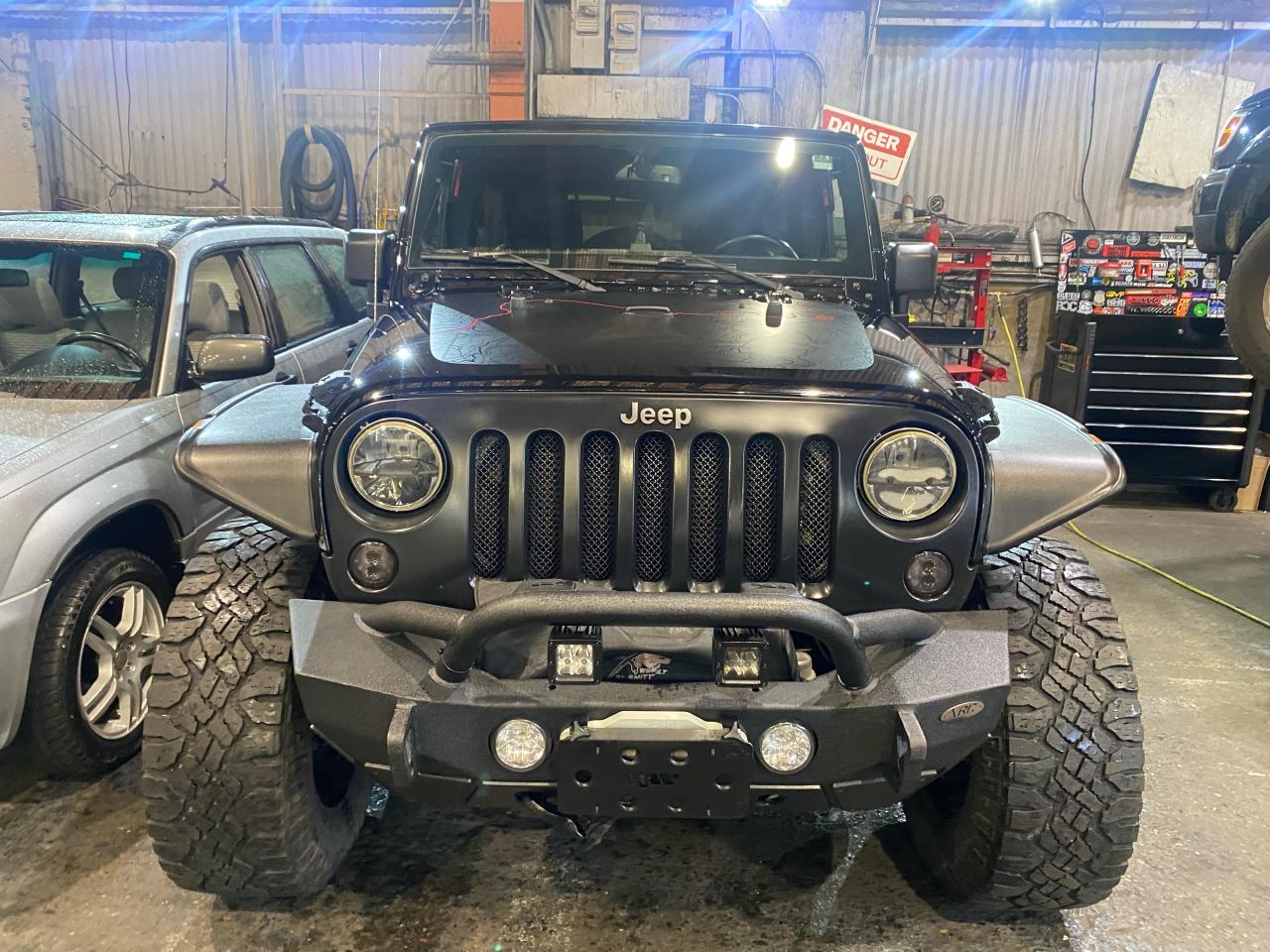 2017 Jeep Wrangler Big Bear - Photo #2