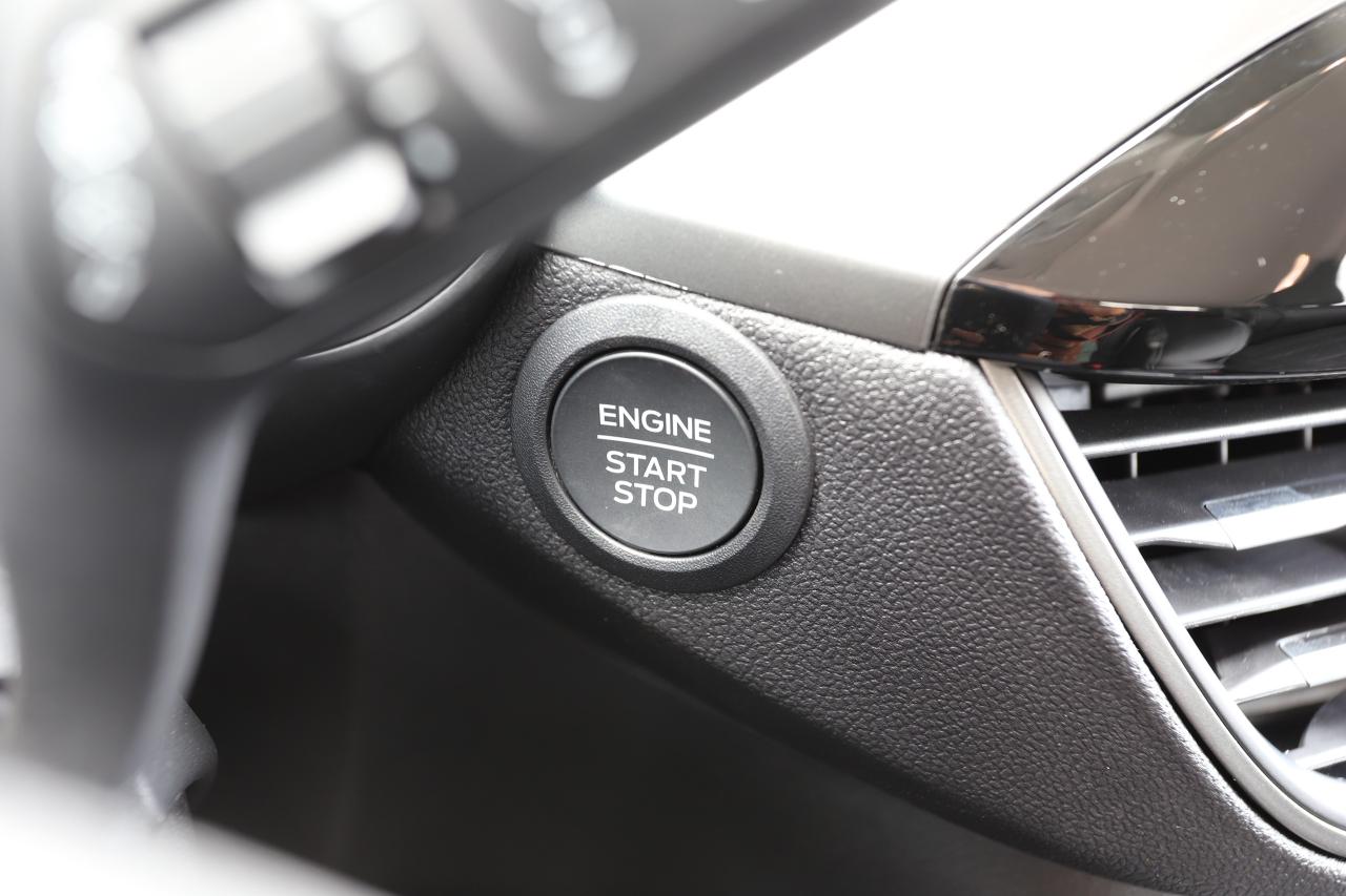 2026 Ford Escape Active AWD Photo