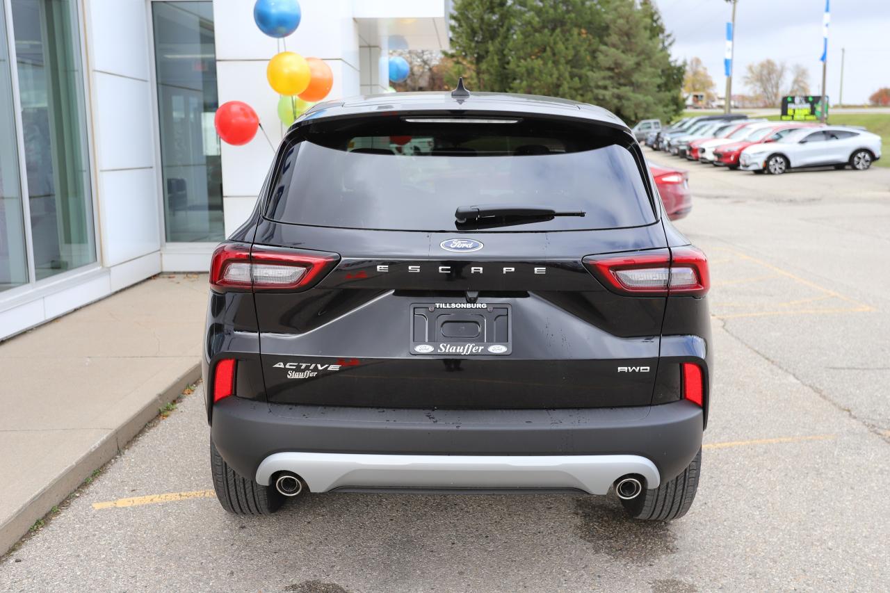 2026 Ford Escape Active AWD Photo