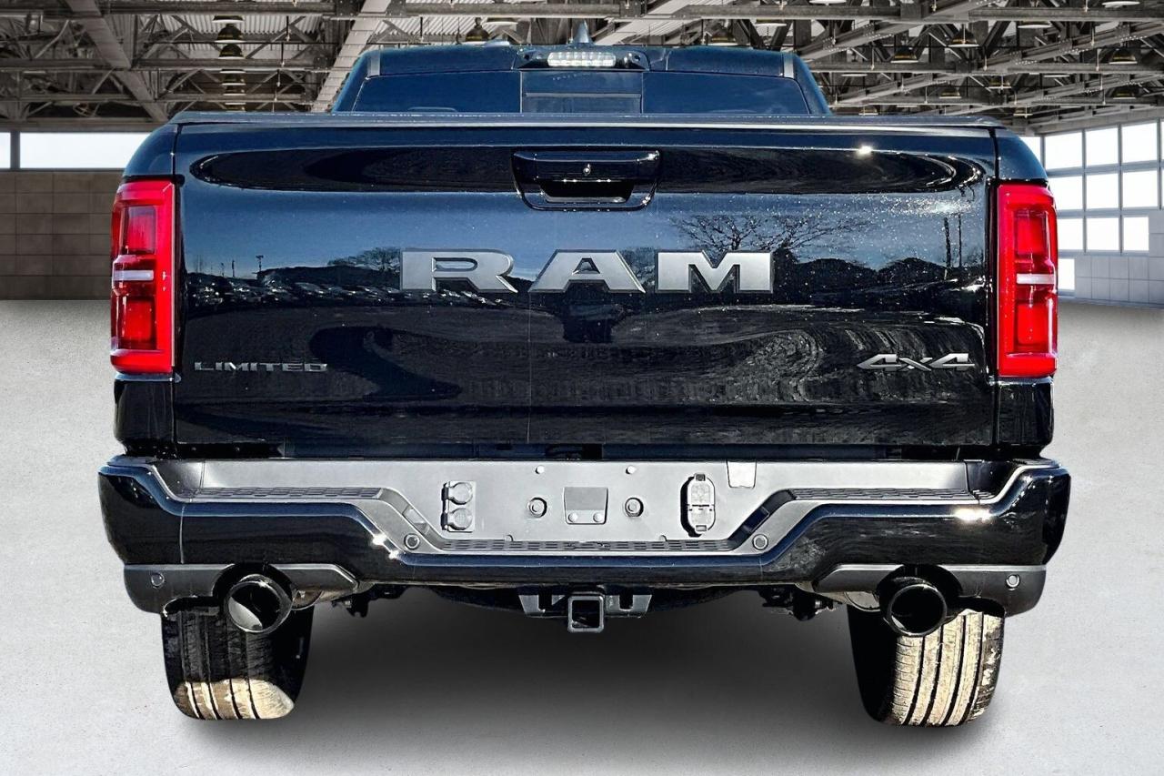 2026 RAM 1500 LIMITED | 6.4 FT BOX | Pano Roof | Night PKg Photo