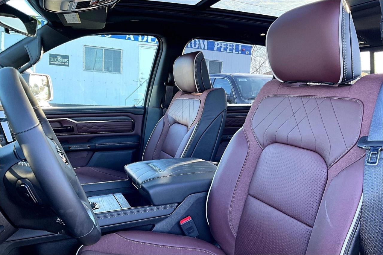 2026 RAM 1500 LIMITED | 6.4 FT BOX | Pano Roof | Night PKg Photo