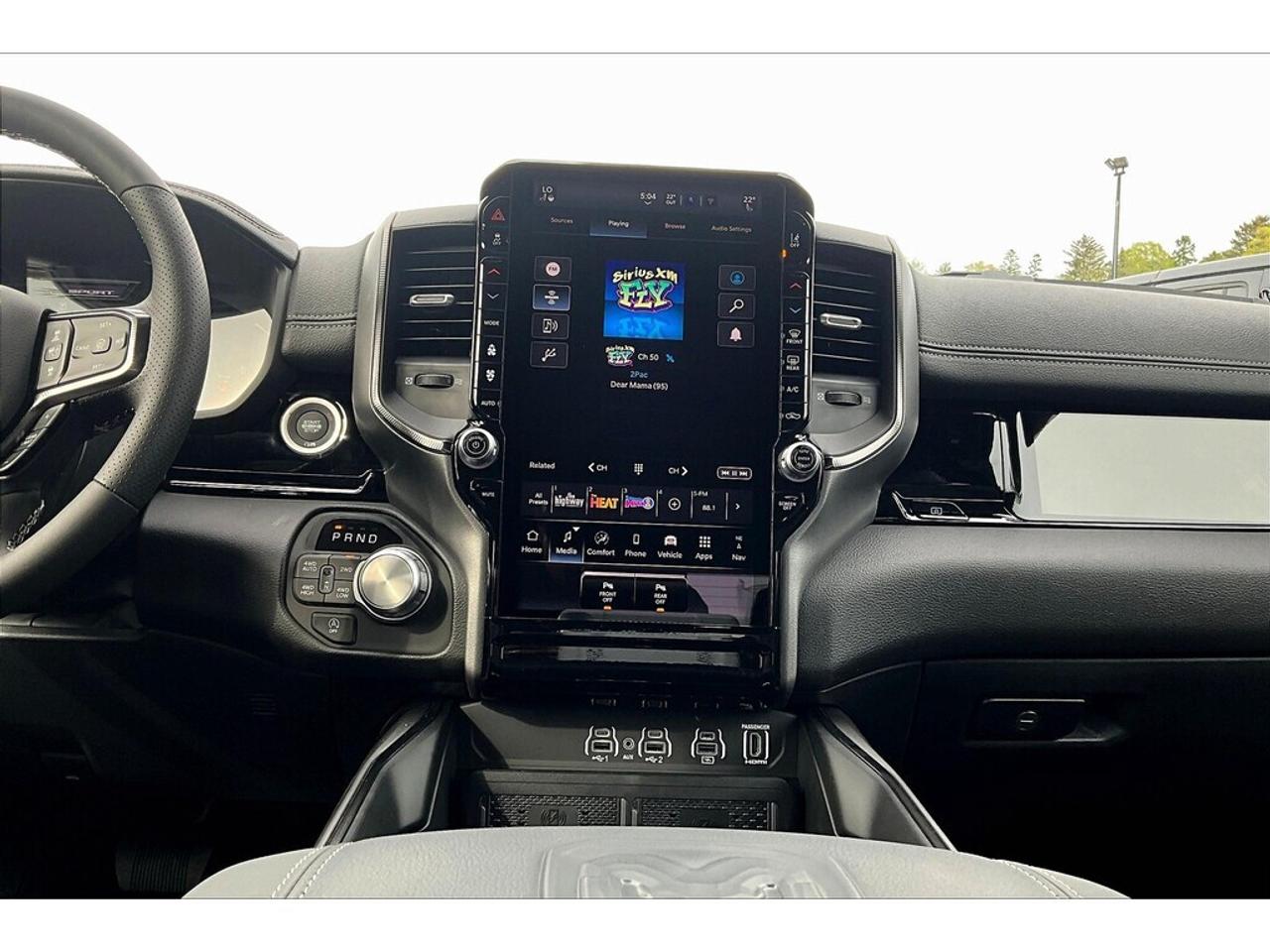 2026 RAM 1500 SPORT | 6.4 FT BOX | Leather | Pano Roof | Lvl1 Photo