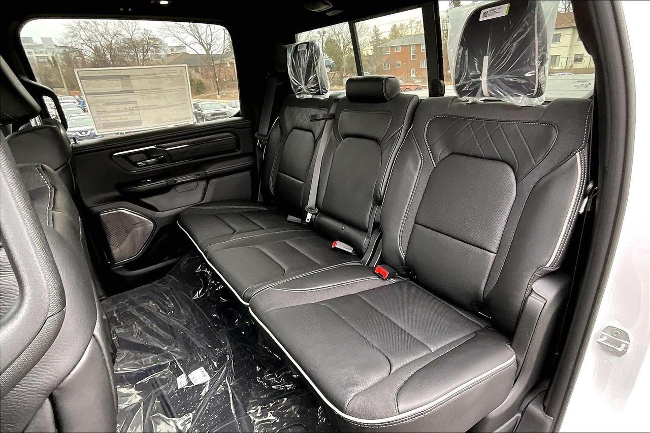 2026 RAM 1500 LIMITED | Pano Roof | Prem Leather | Night Pkg Photo