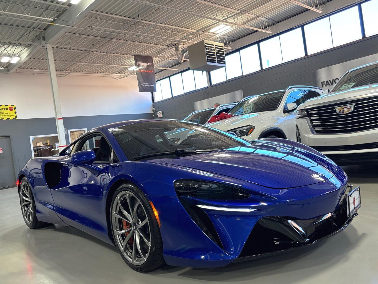 2023 McLaren Artura PERFORMANCEHYBRID|NO LUX TAX|BUTTERFLYDOORS|NAV|+ - Photo #5
