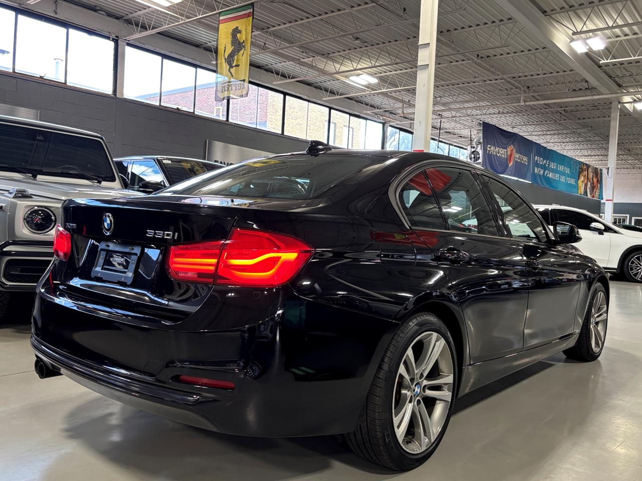 2018 BMW 3 Series 330i xDrive|AWD|HELLALED|NAV|LEATHER|SUNROOF|+++ - Photo #5