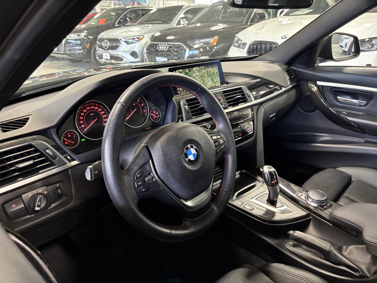 2018 BMW 3 Series 330i xDrive|AWD|HELLALED|NAV|LEATHER|SUNROOF|+++ - Photo #15