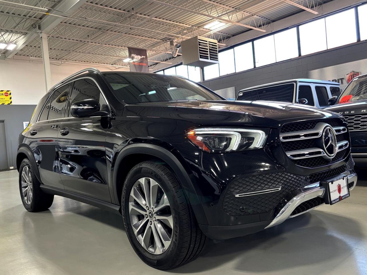 2022 Mercedes-Benz GLE GLE450|4MATIC|NAV|AMBIENT|BURMESTER|PANOROOF|HUD|+ - Photo #2