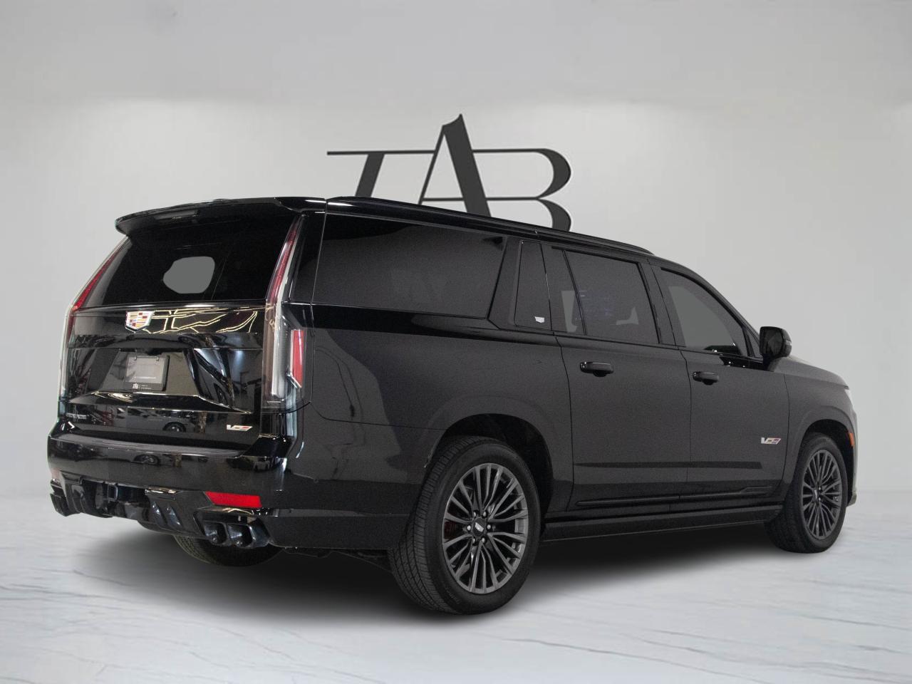2023 Cadillac Escalade ESV V | SUPERCHARGED | 7 PASS | REAR ENTERTAINMENT PKG Photo