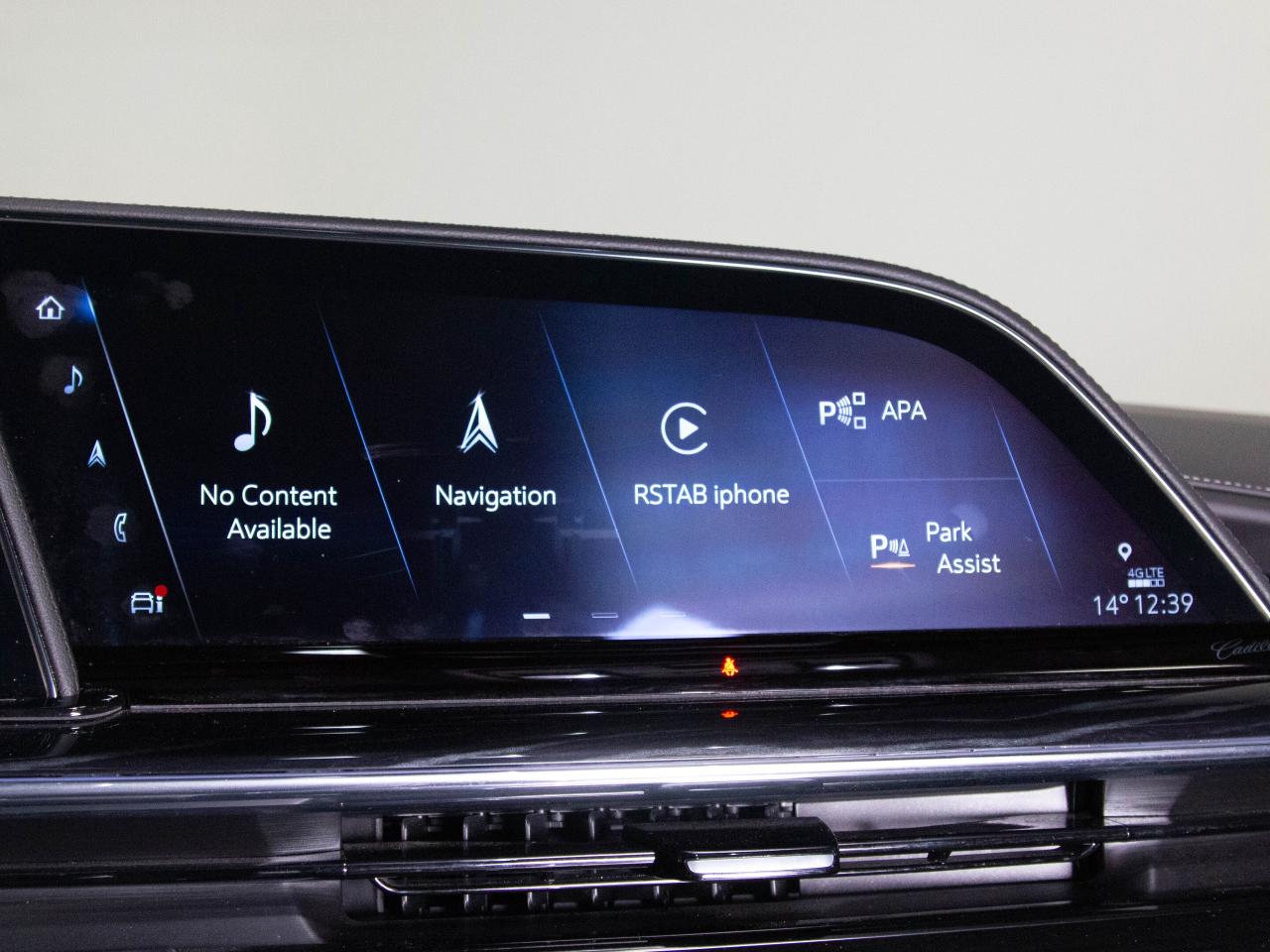 2023 Cadillac Escalade ESV V | SUPERCHARGED | 7 PASS | REAR ENTERTAINMENT PKG Photo