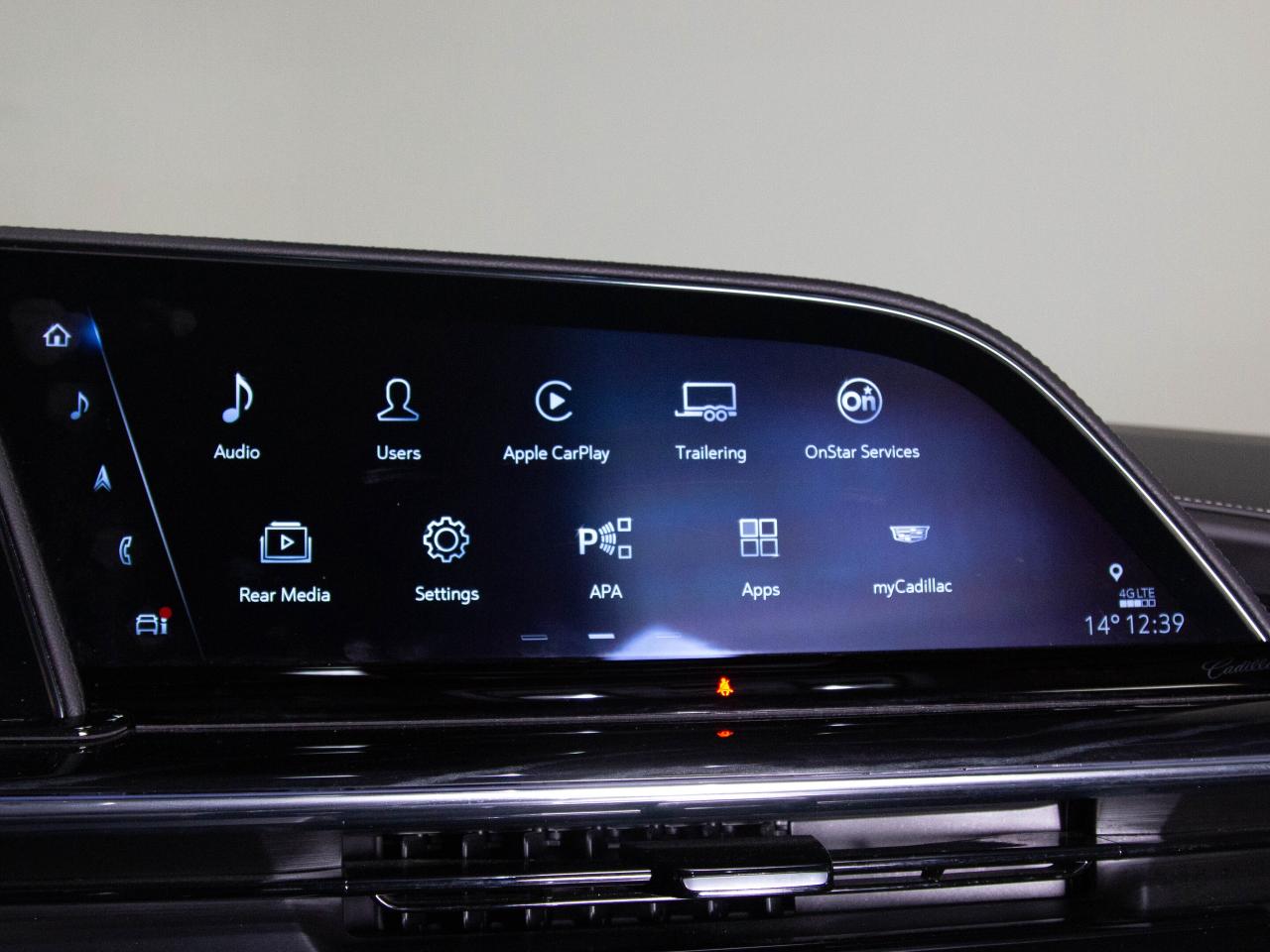 2023 Cadillac Escalade ESV V | SUPERCHARGED | 7 PASS | REAR ENTERTAINMENT PKG Photo