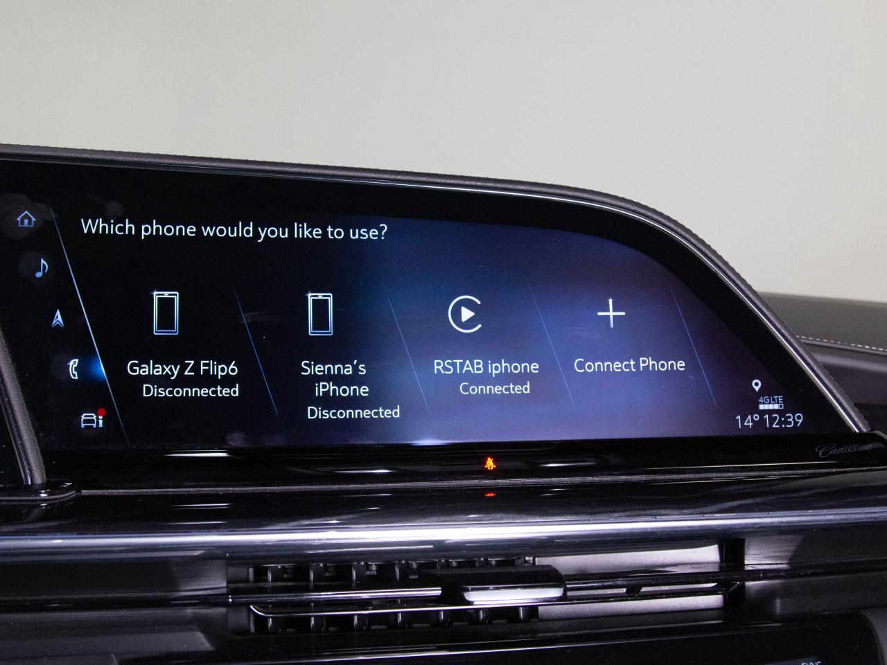 2023 Cadillac Escalade ESV V | SUPERCHARGED | 7 PASS | REAR ENTERTAINMENT PKG Photo