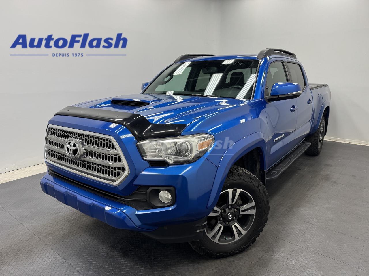 Used 2017 Toyota Tacoma TRD SPORT, CAMERA, TOIT OUVRANT, SIÈGES CHAUFF for sale in Saint-Hubert, QC