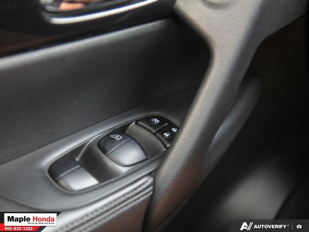 2019 Nissan Rogue AWD| Leather | Sunroof | Blind Spot | Heated Seats Photo