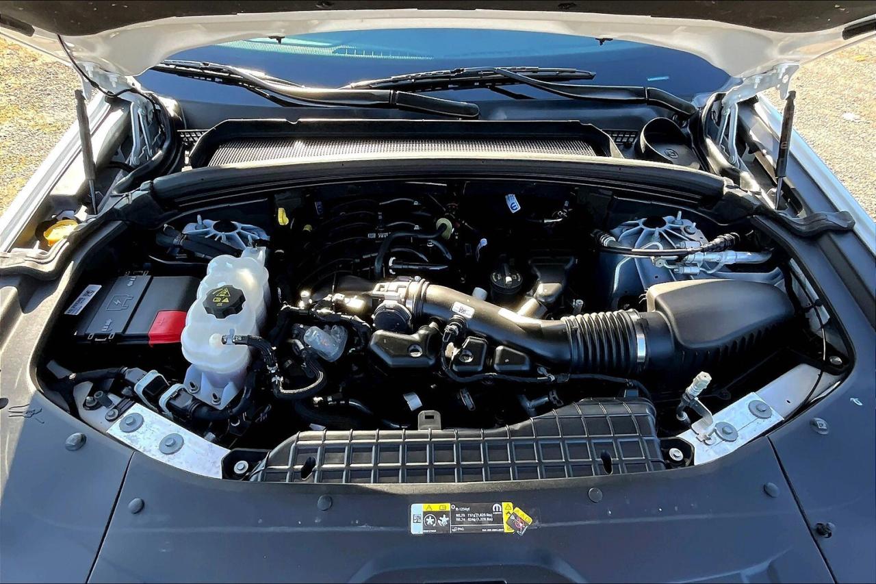 2023 Jeep Grand Cherokee Limited | BlackAppearance | LuxTech | Alpine | 4X4 Photo