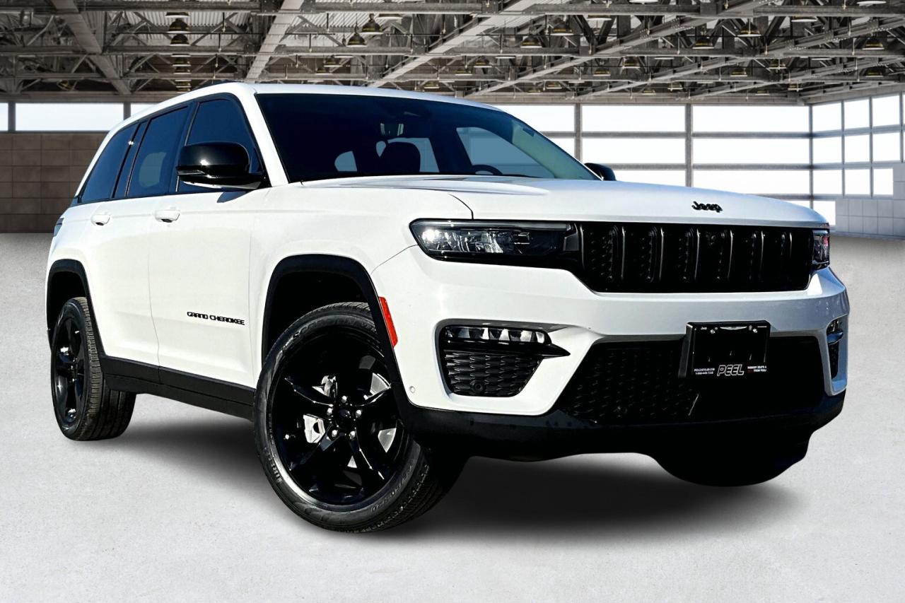 2023 Jeep Grand Cherokee Limited | BlackAppearance | LuxTech | Alpine | 4X4 Photo