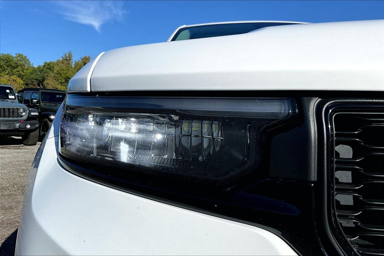 2023 Jeep Grand Cherokee Limited | BlackAppearance | LuxTech | Alpine | 4X4 Photo