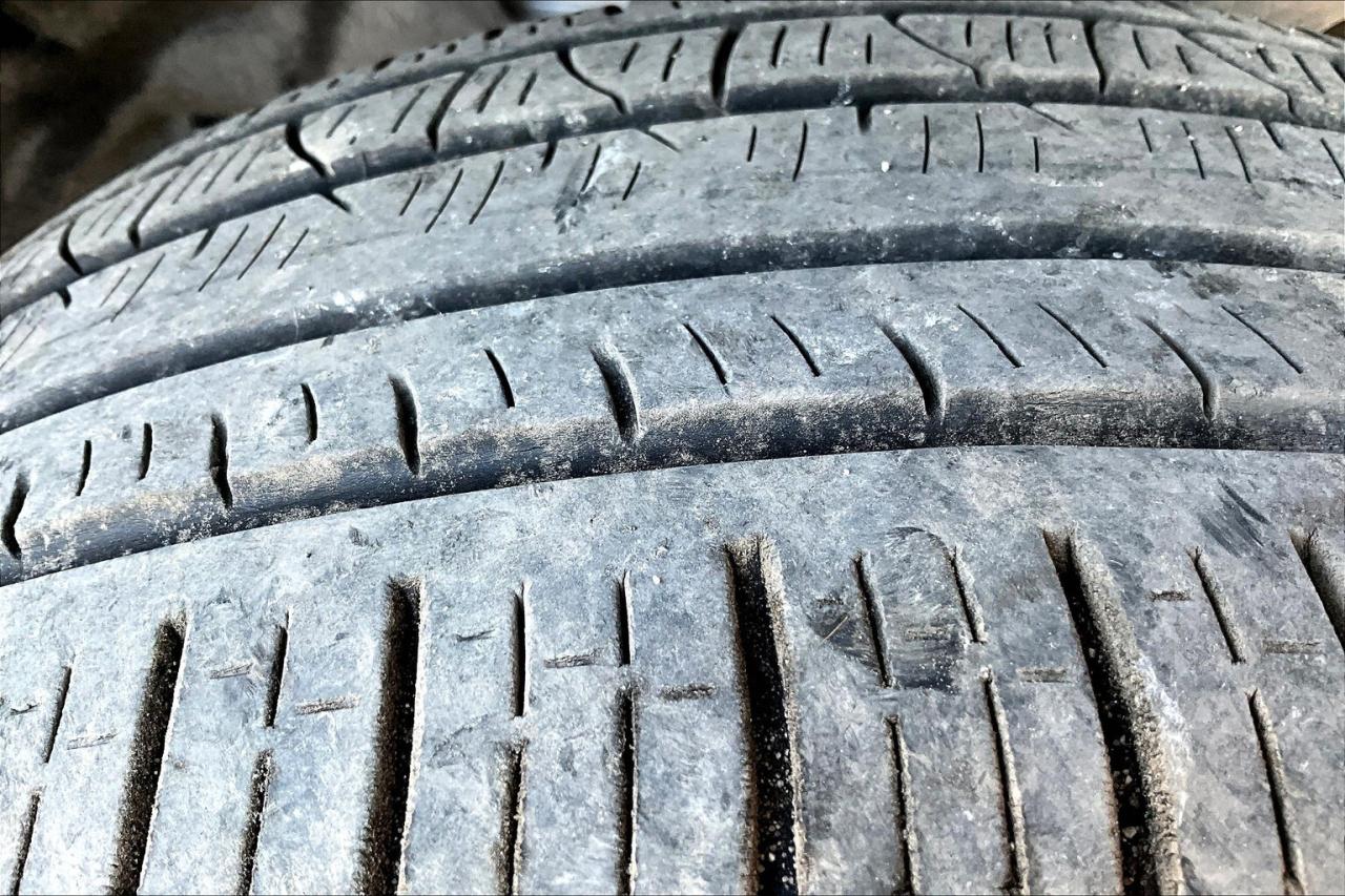 2023 Jeep Grand Cherokee Limited | BlackAppearance | LuxTech | Alpine | 4X4 Photo