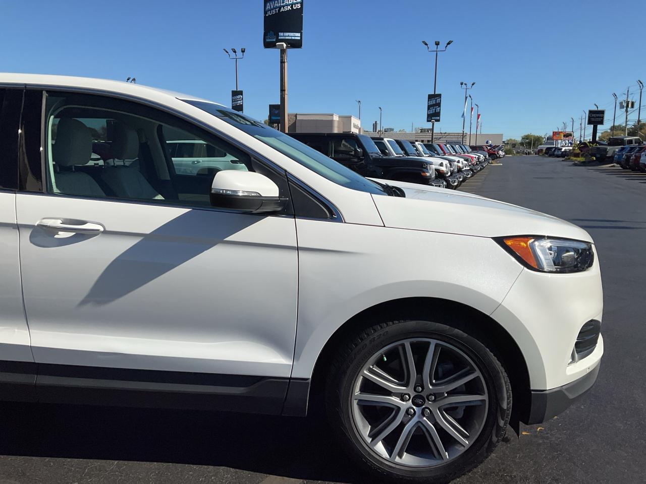 2024 Ford Edge B&O AUDIO SYSTEM / COLD WEATHER PACKAGE / AWD Photo3