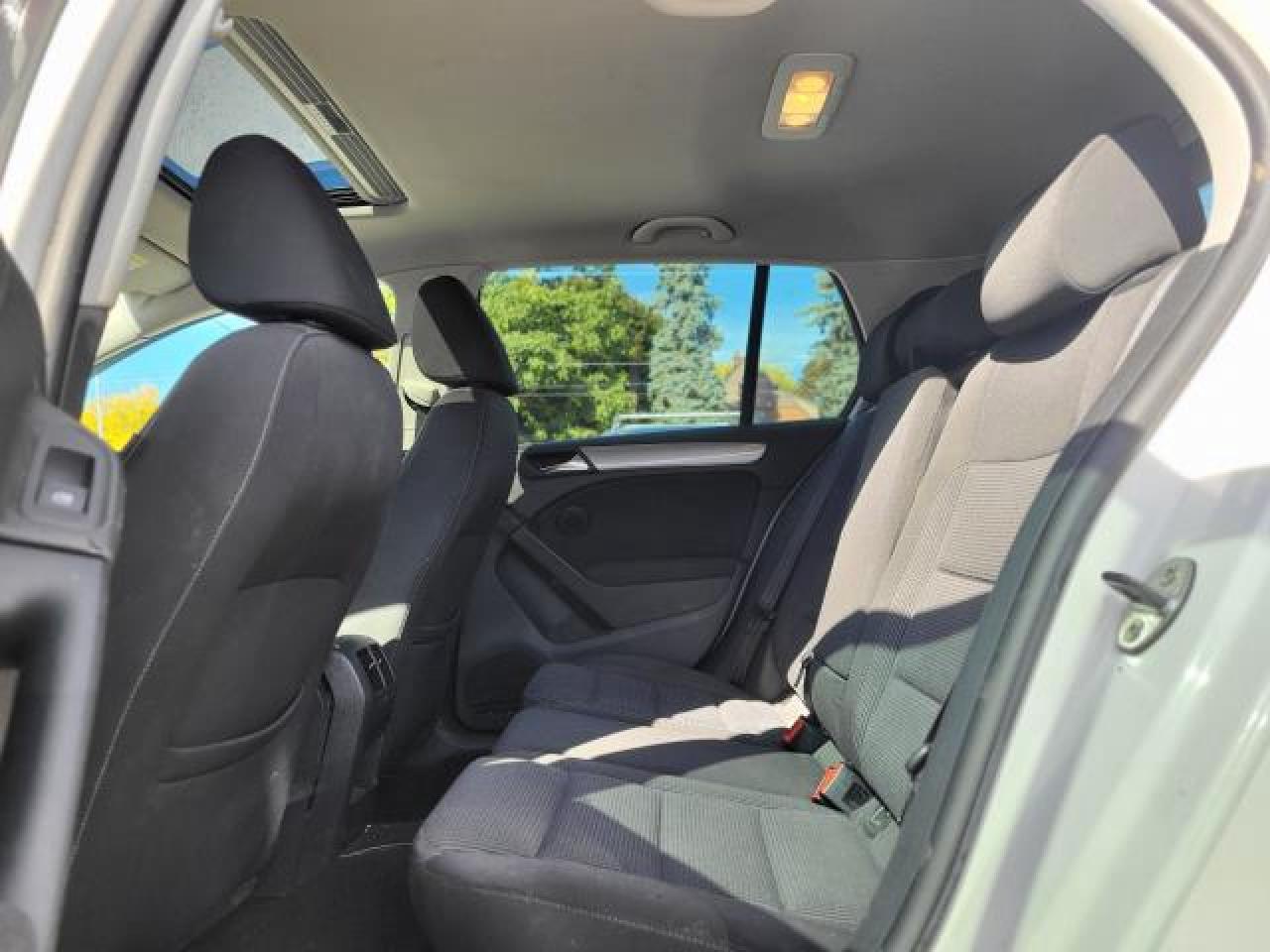 2011 Volkswagen Golf Sportline Photo15