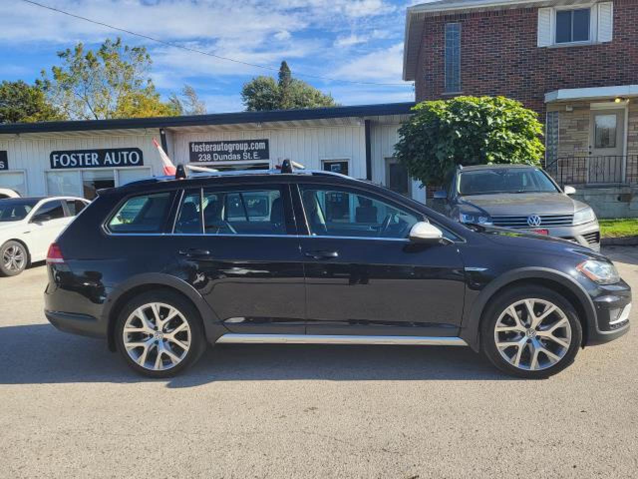2019 Volkswagen Golf Alltrack HIGHLINE Photo2