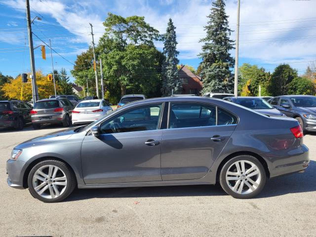 2015 Volkswagen Jetta HIGHLINE TDI Photo25