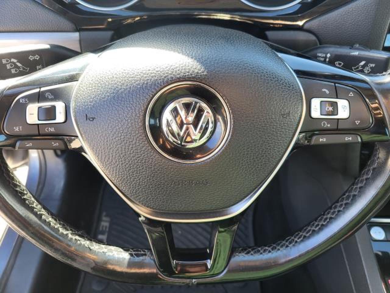 2015 Volkswagen Jetta HIGHLINE TDI Photo29
