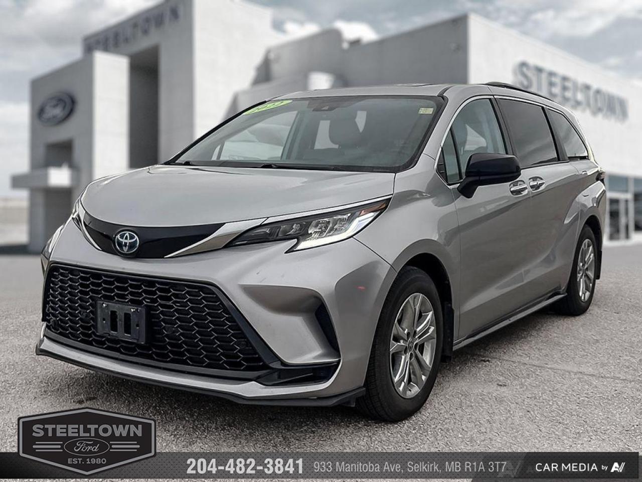 Used 2022 Toyota Sienna LE for sale in Selkirk, MB