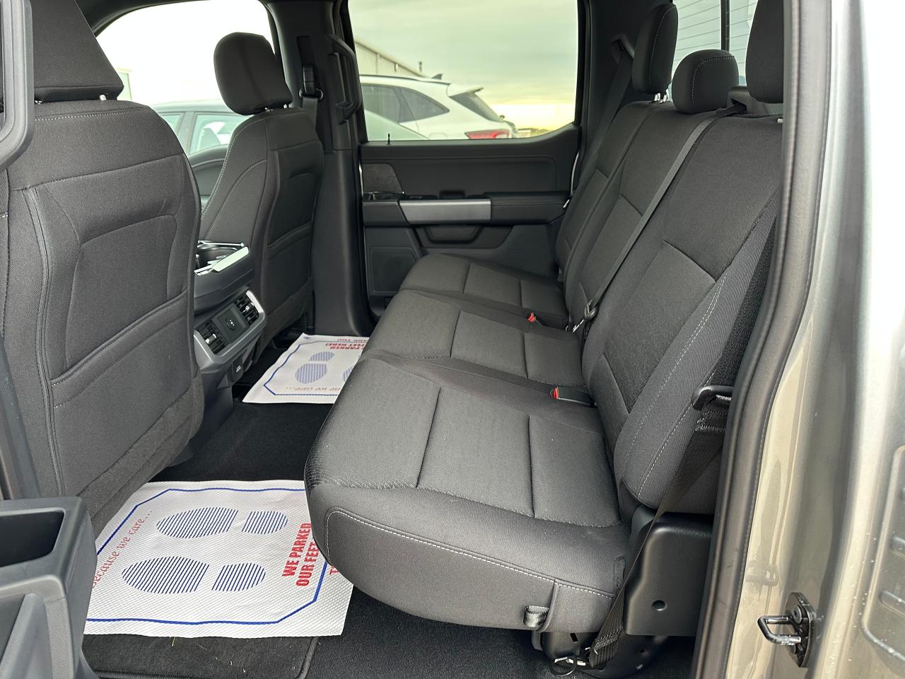 2025 Ford F-150 XLT 4WD SuperCrew 5.5' Box 302A Photo5