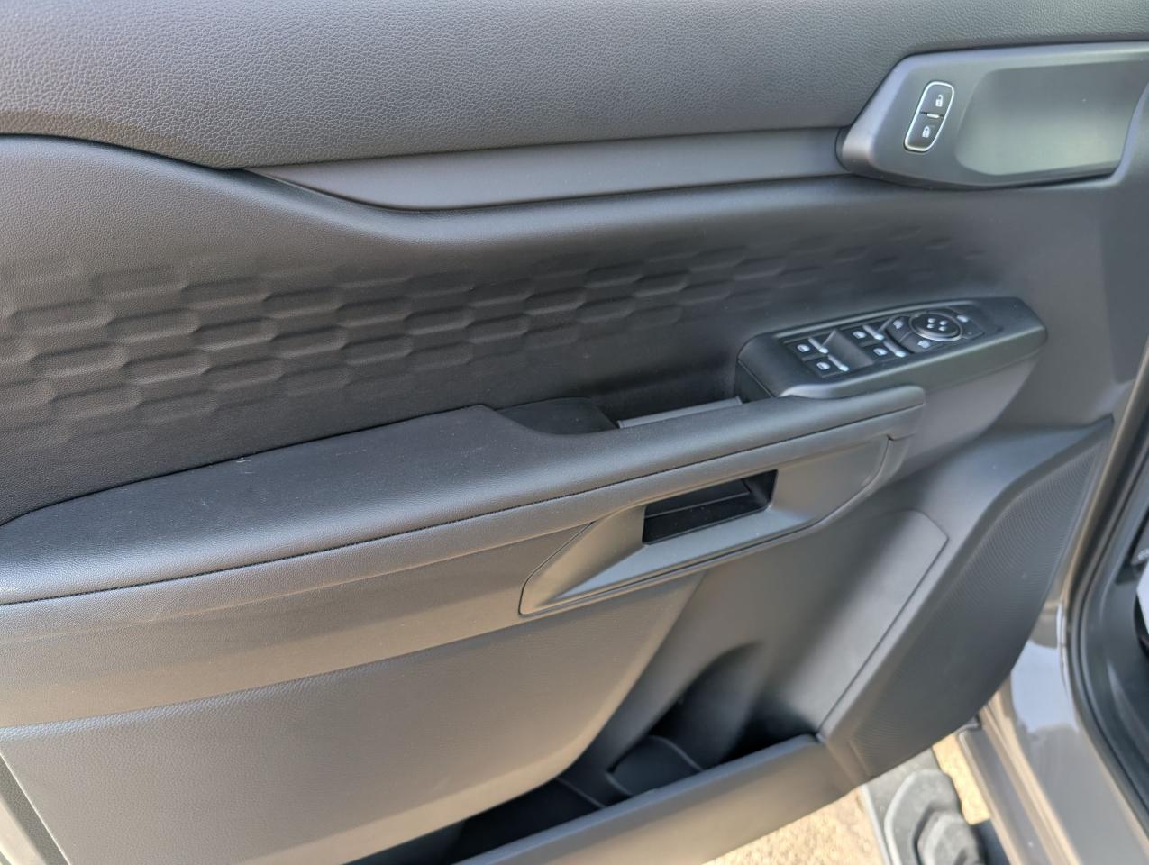 2025 Ford Ranger XL Photo5