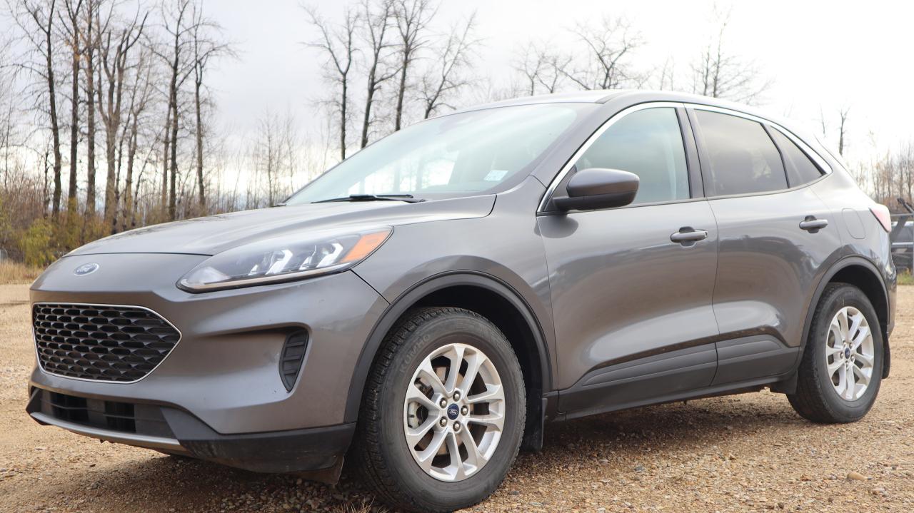 2021 Ford Escape SE Photo1