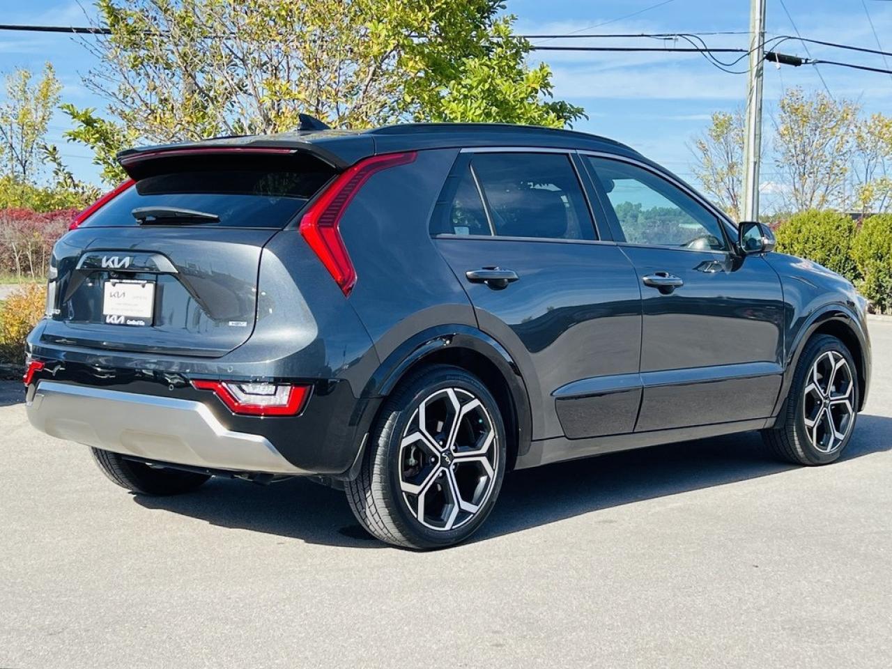2025 Kia NIRO SX Hybrid    Remote Start, Navi, Sunroof Photo