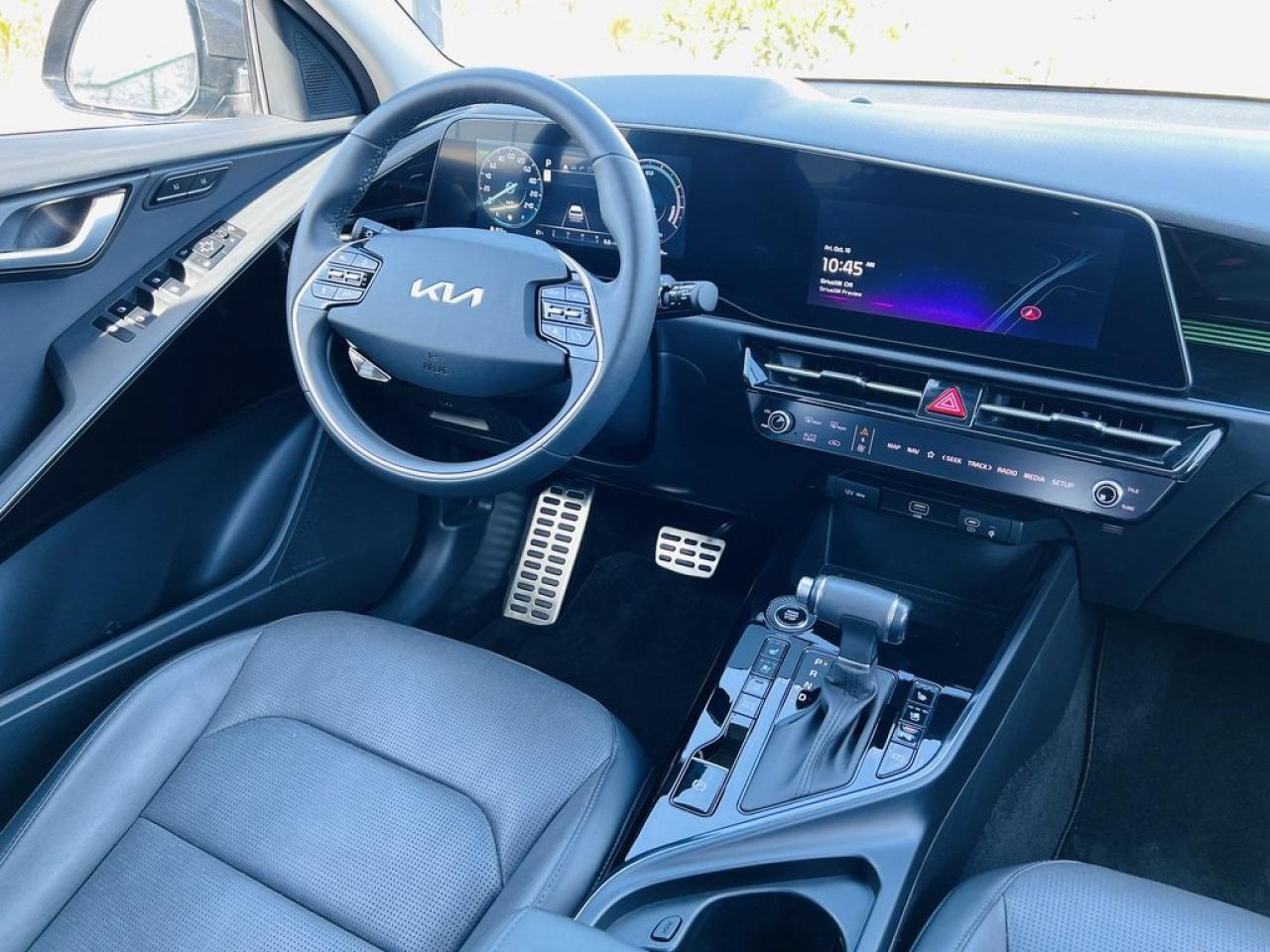 2025 Kia NIRO SX Hybrid    Remote Start, Navi, Sunroof Photo