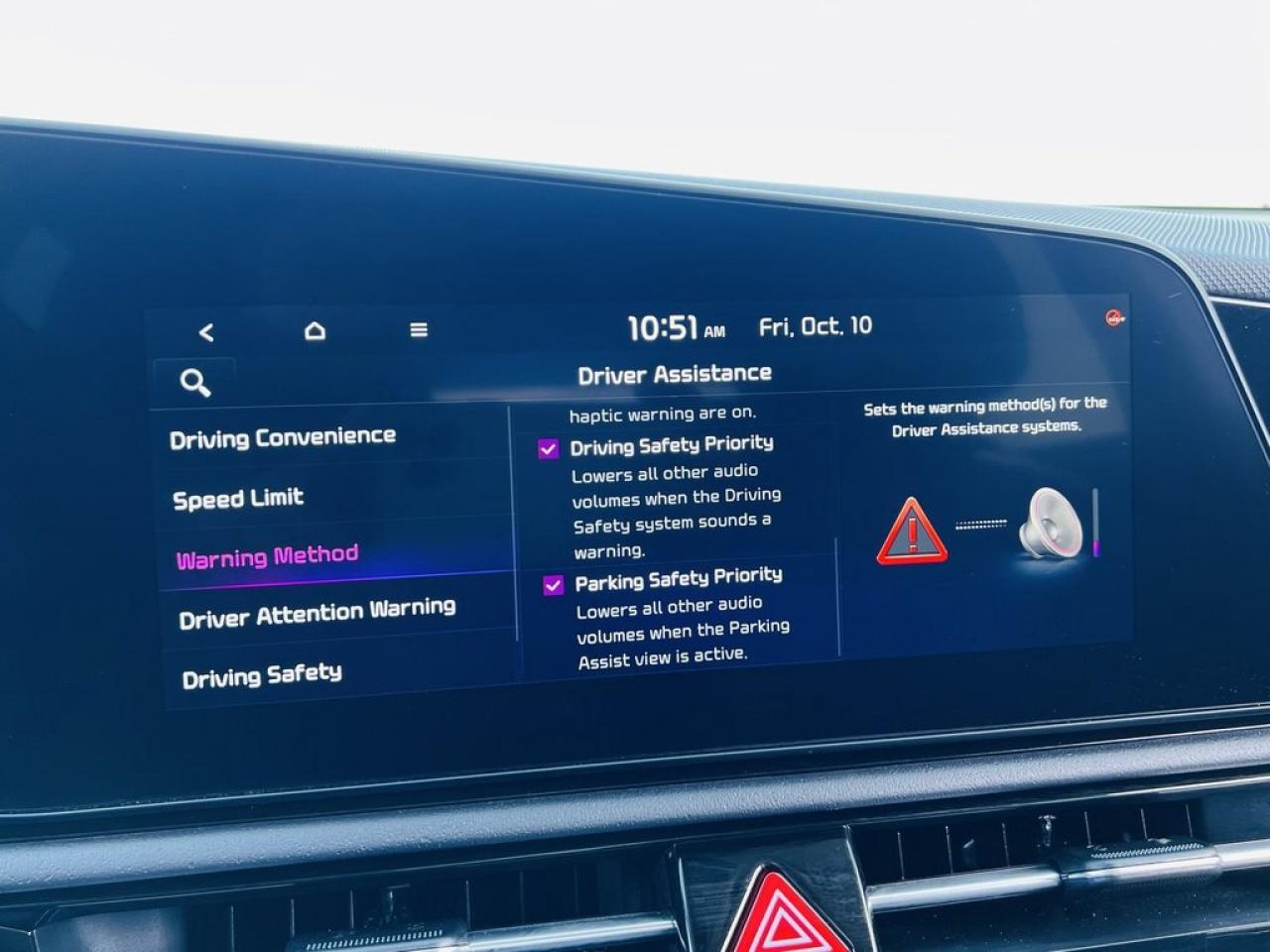 2025 Kia NIRO SX Hybrid    Remote Start, Navi, Sunroof Photo