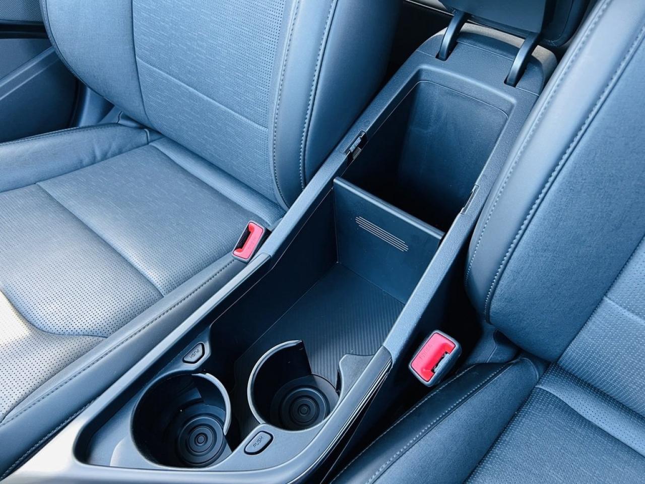 2025 Kia NIRO SX Hybrid    Remote Start, Navi, Sunroof Photo