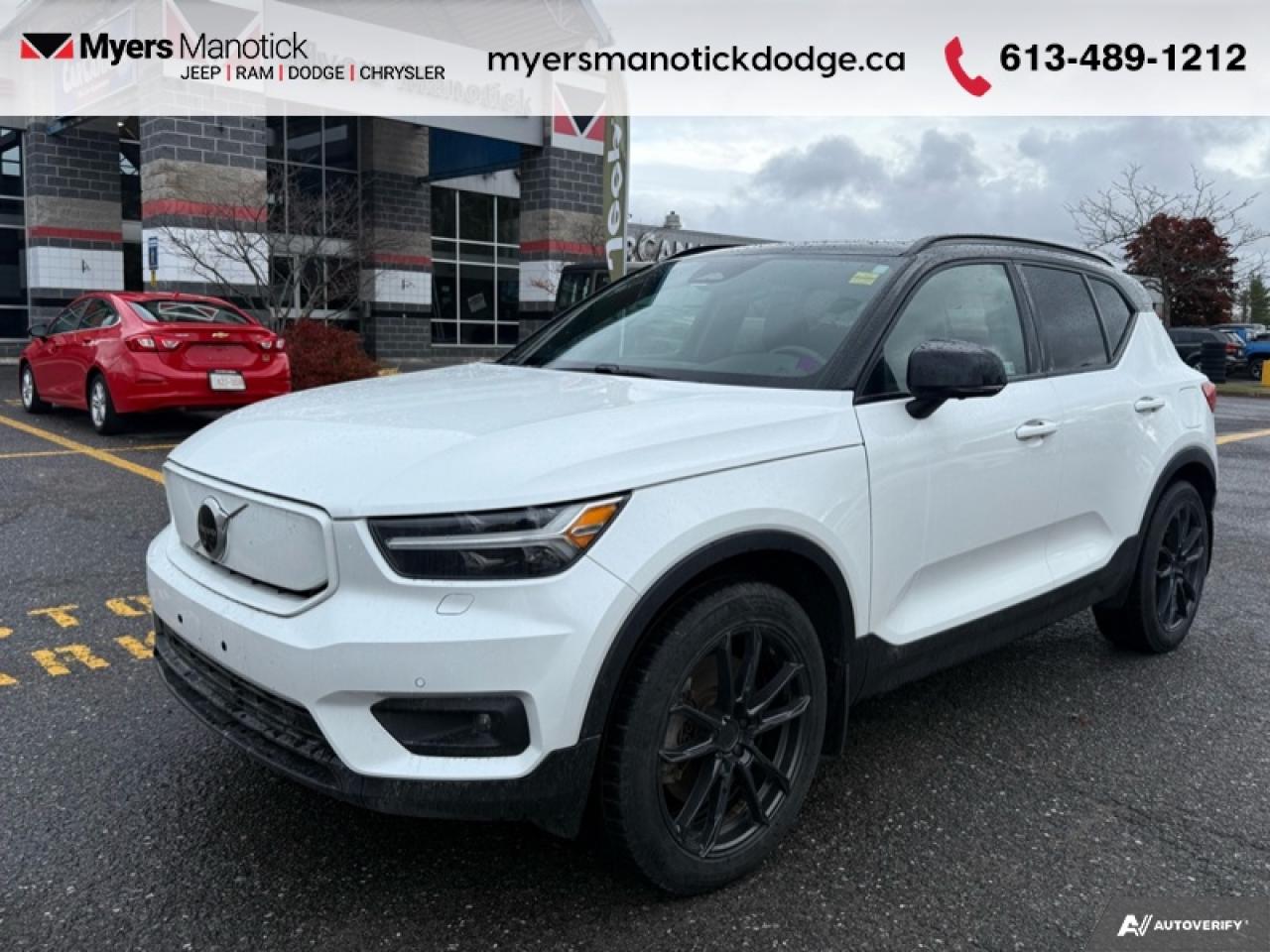 2021 Volvo XC40  Photo0