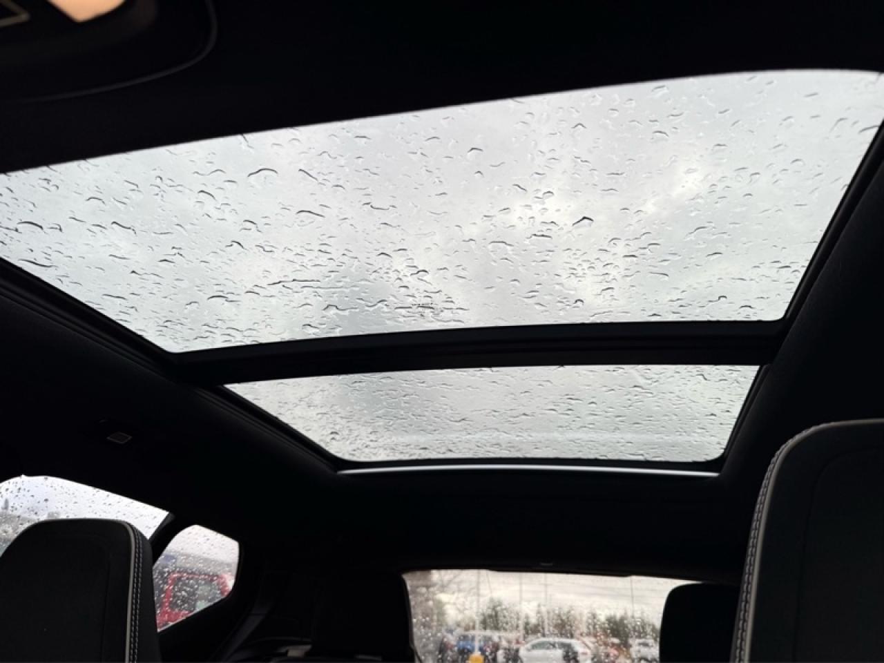 2021 Volvo XC40  Photo